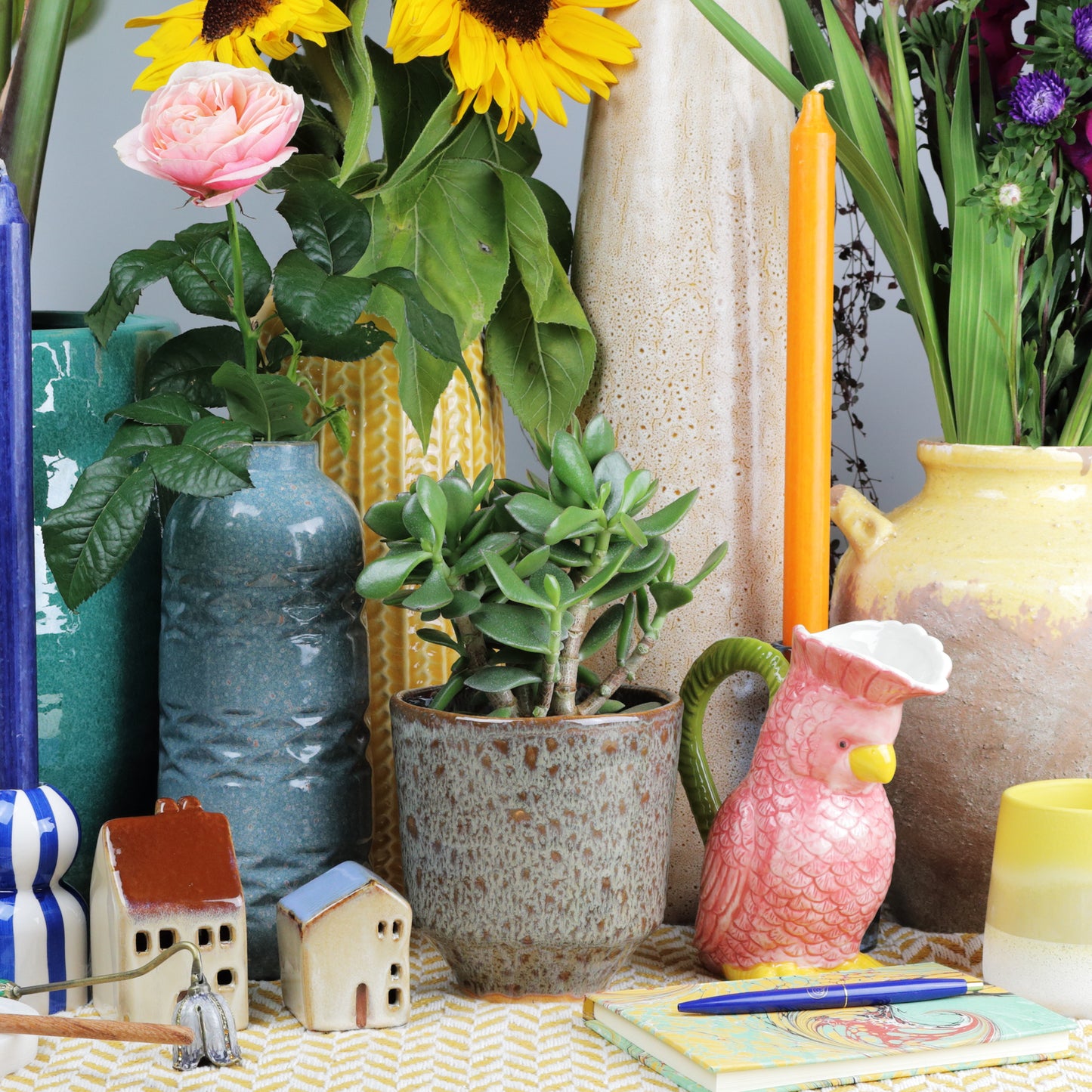 Chocolate tapered planter