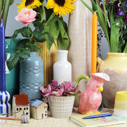 Cream scalloped Cone Small